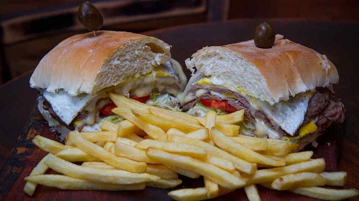 Sandwich Lomito completo
