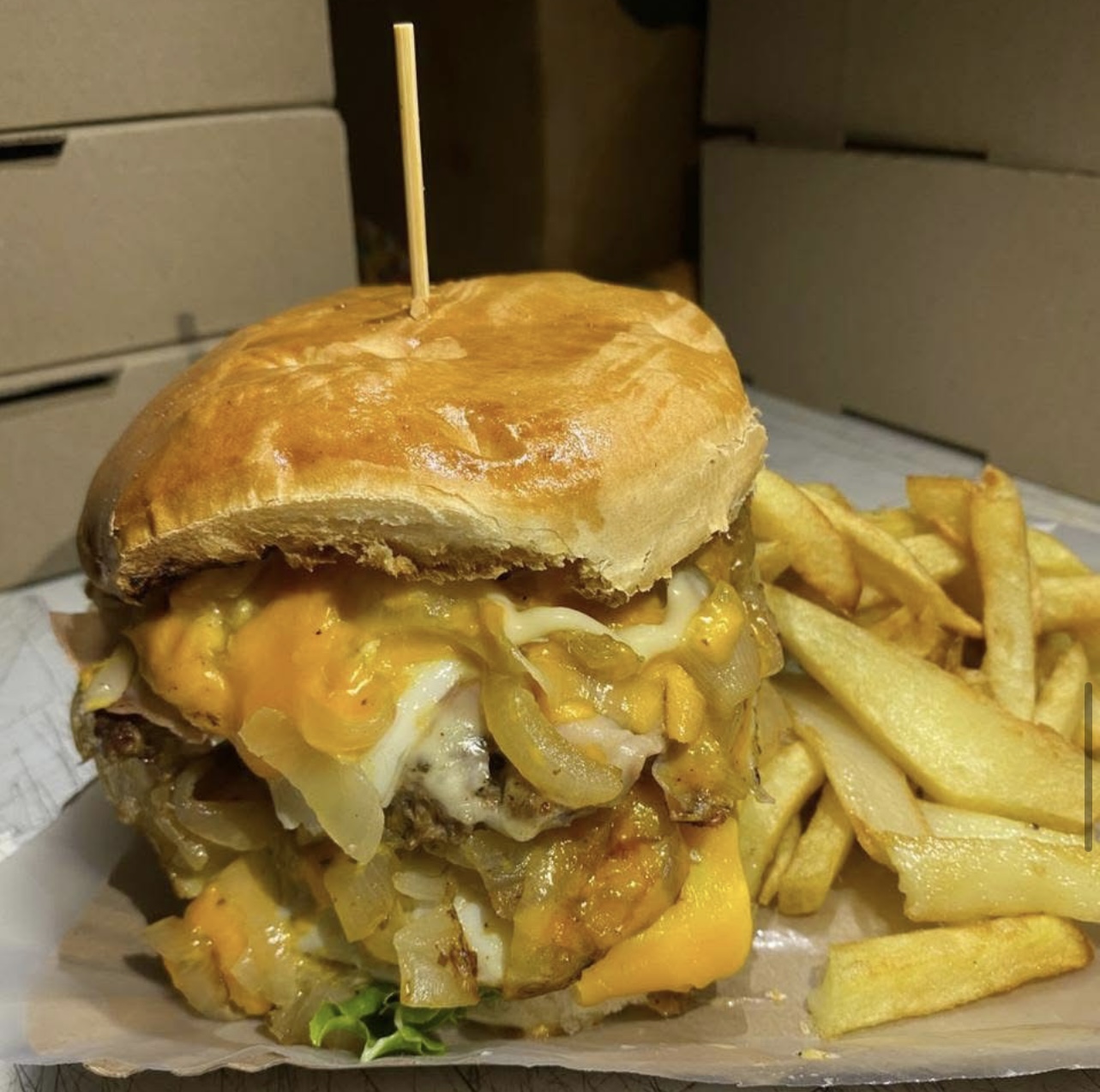 Hamburguesa cheddar doble carne Completa