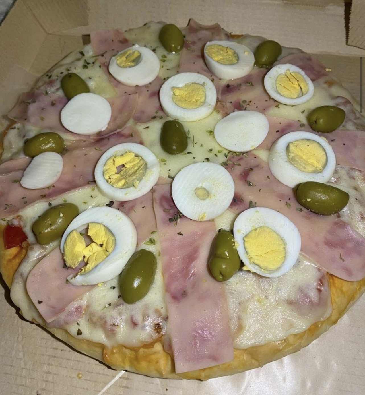 Pizza Jamon y Huevo