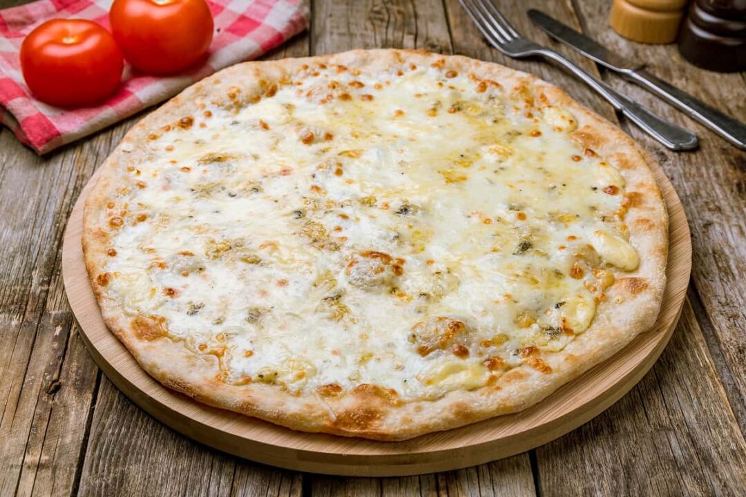 Pizza 4 quesos